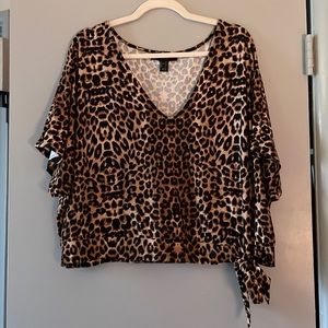 Forever 21 Plus Cheetah Print Short Sleeve Top